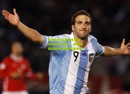 中国体彩网|朗尼克赛后坦言进攻需优化，喜悦阿瑙创国家队进球新里程碑