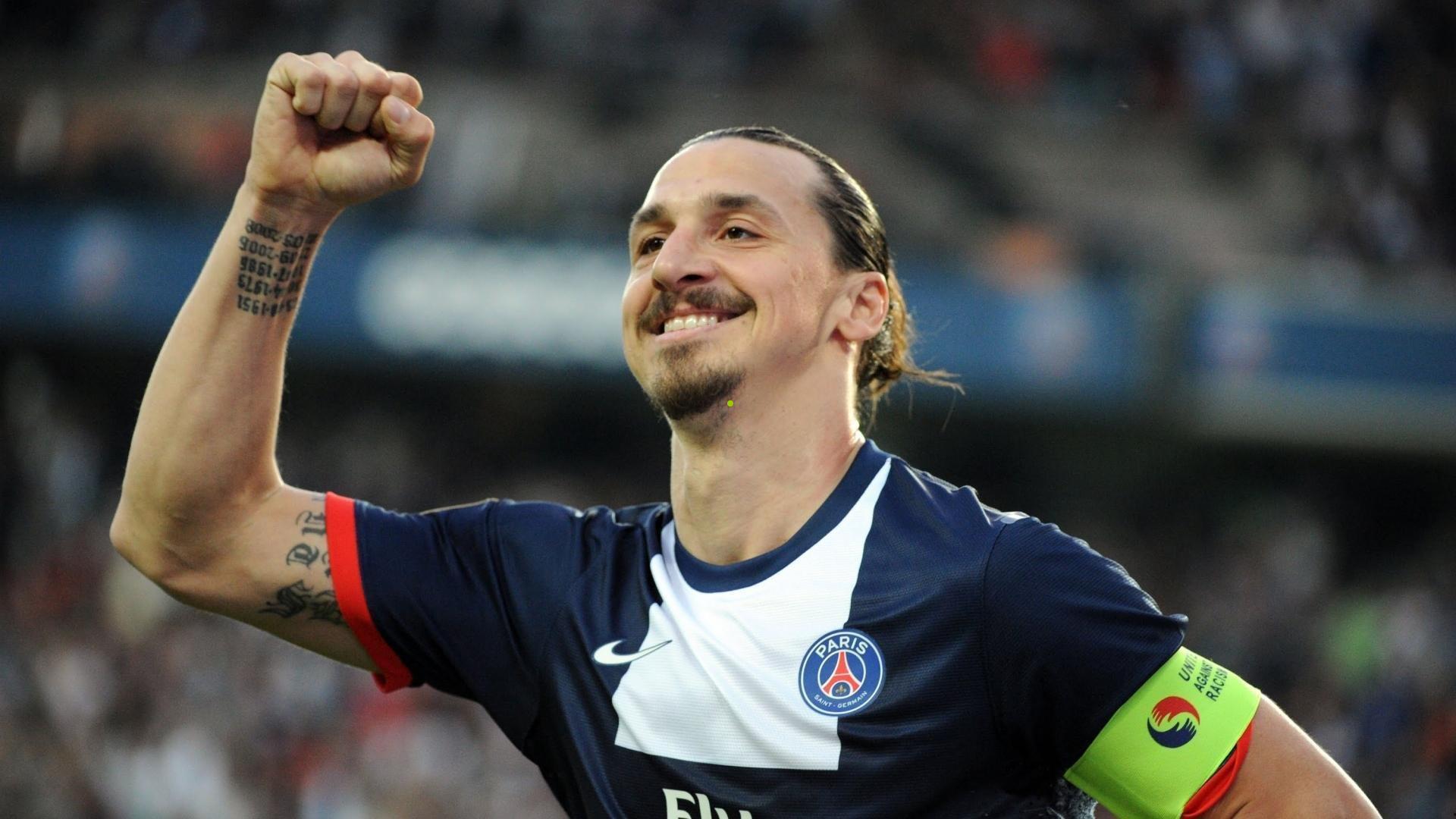 奥尔莫周一清晨现身甘伯体育城,巴塞罗那转会体检倒计时开启