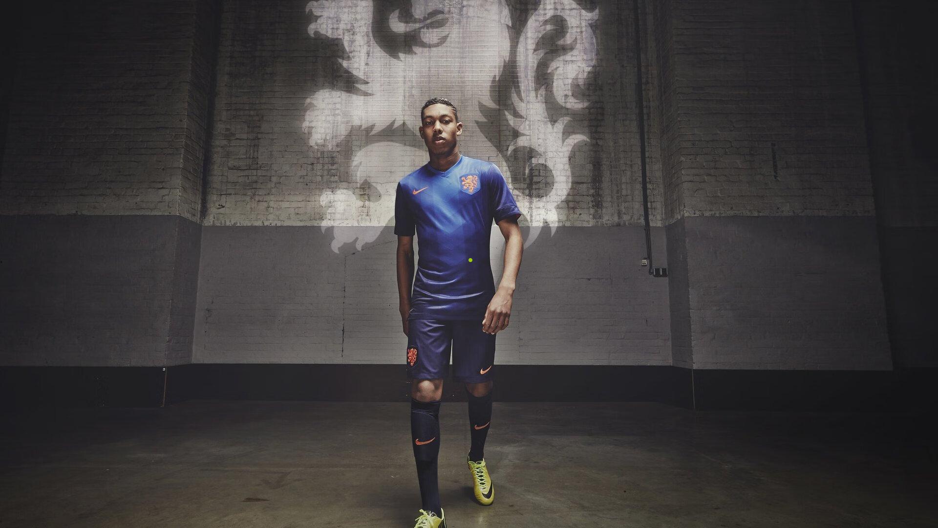 欧联杯焦点战，维拉主场硬撼年轻人，客场防守成胜负手