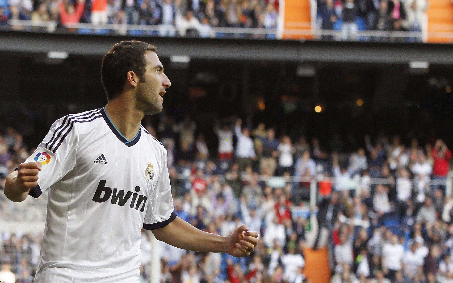 亨利深情追溯温格智慧，足球拒绝刻板公式，马特塔国家队召唤实至名归